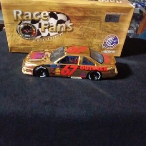 Jeff GORDON #67 Outback 24 Kt Gold Car